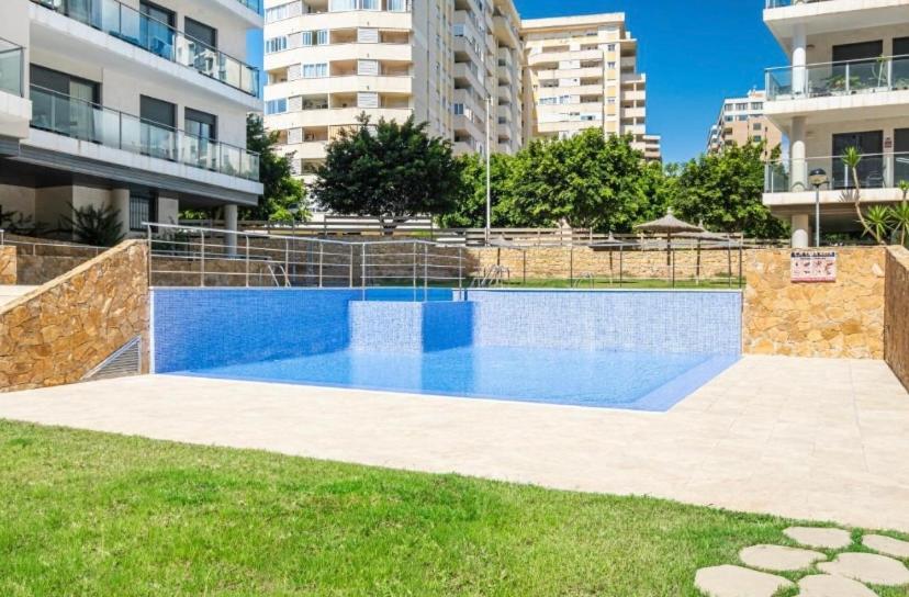 Oasis Cala Alta New 120qm Free Parking, Pool, 2 Bath, 3bdr, Wi-fi, Air-condit Apartamento *