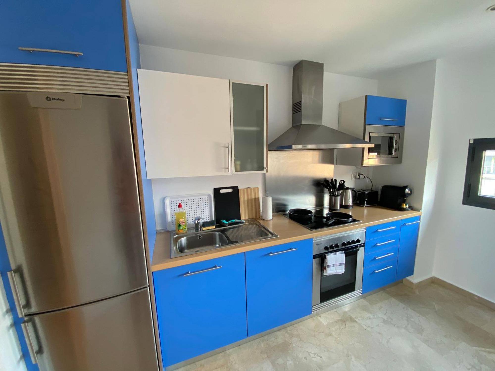 Apartamento Oasis Cala Alta New 120qm Free Parking, Pool, 2 Bath, 3bdr, Wi-fi, Air-condit Benidorm