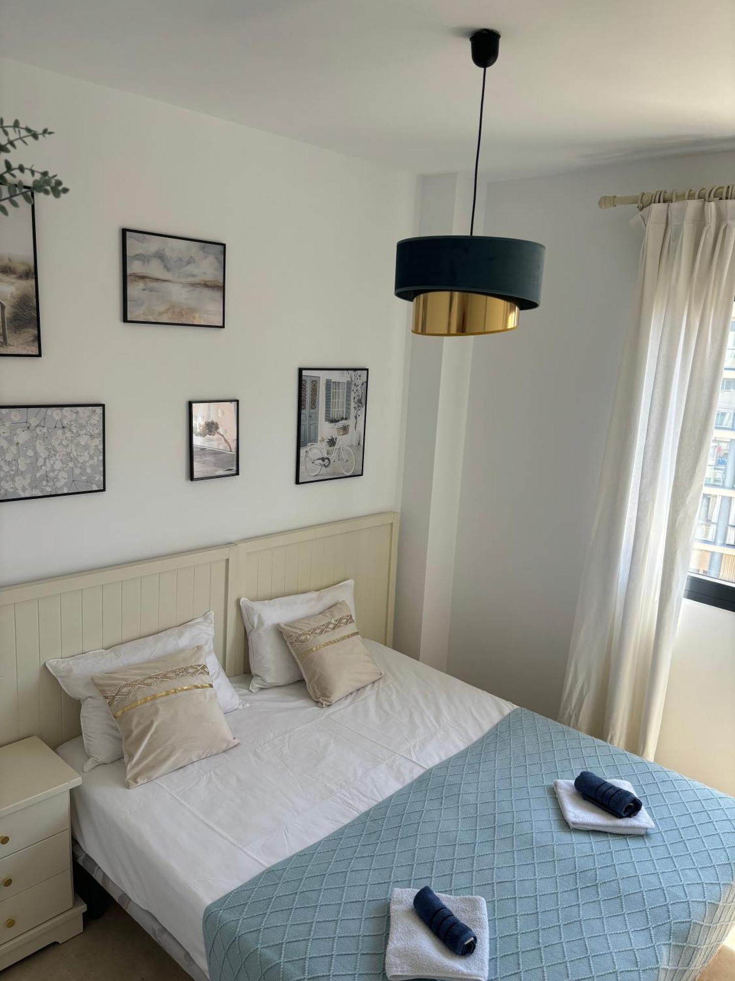Oasis Cala Alta New 120qm Free Parking, Pool, 2 Bath, 3bdr, Wi-fi, Air-condit Apartamento